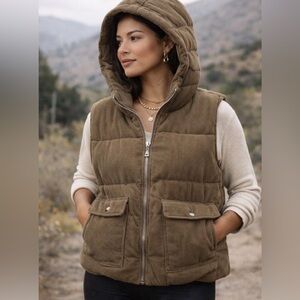 Iris Taupe Corduroy Hooded Puffer Vest Size L, best for M
